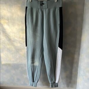 Nike Air joggers